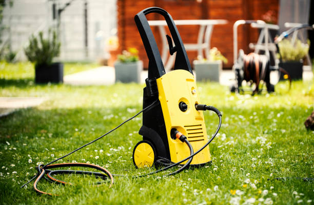 Best Driveway Pressure Washing  in Wheatland, WY